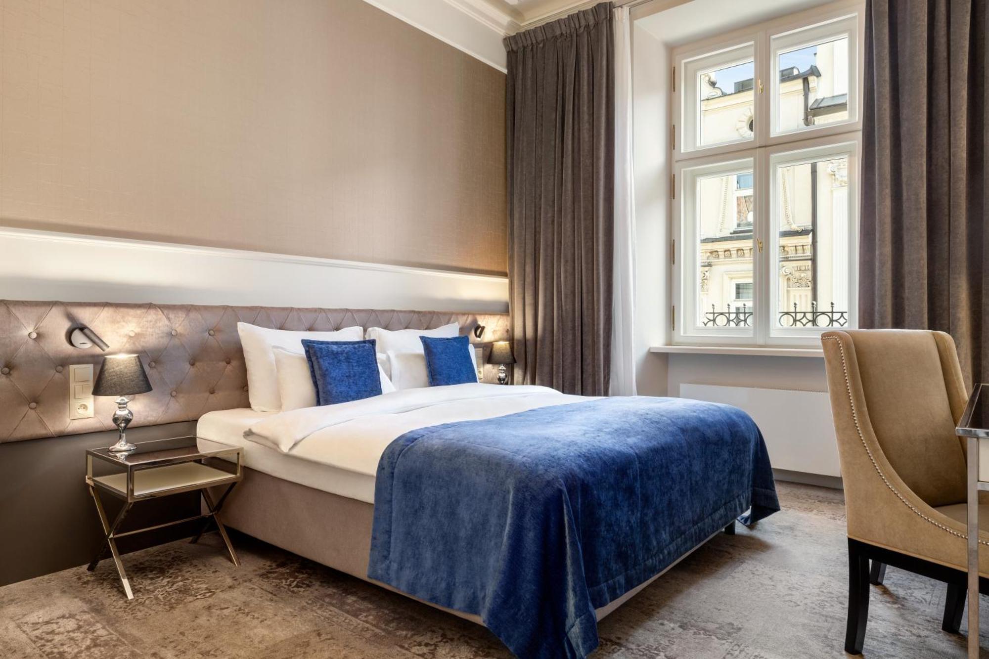 Wyndham Grand Old Town