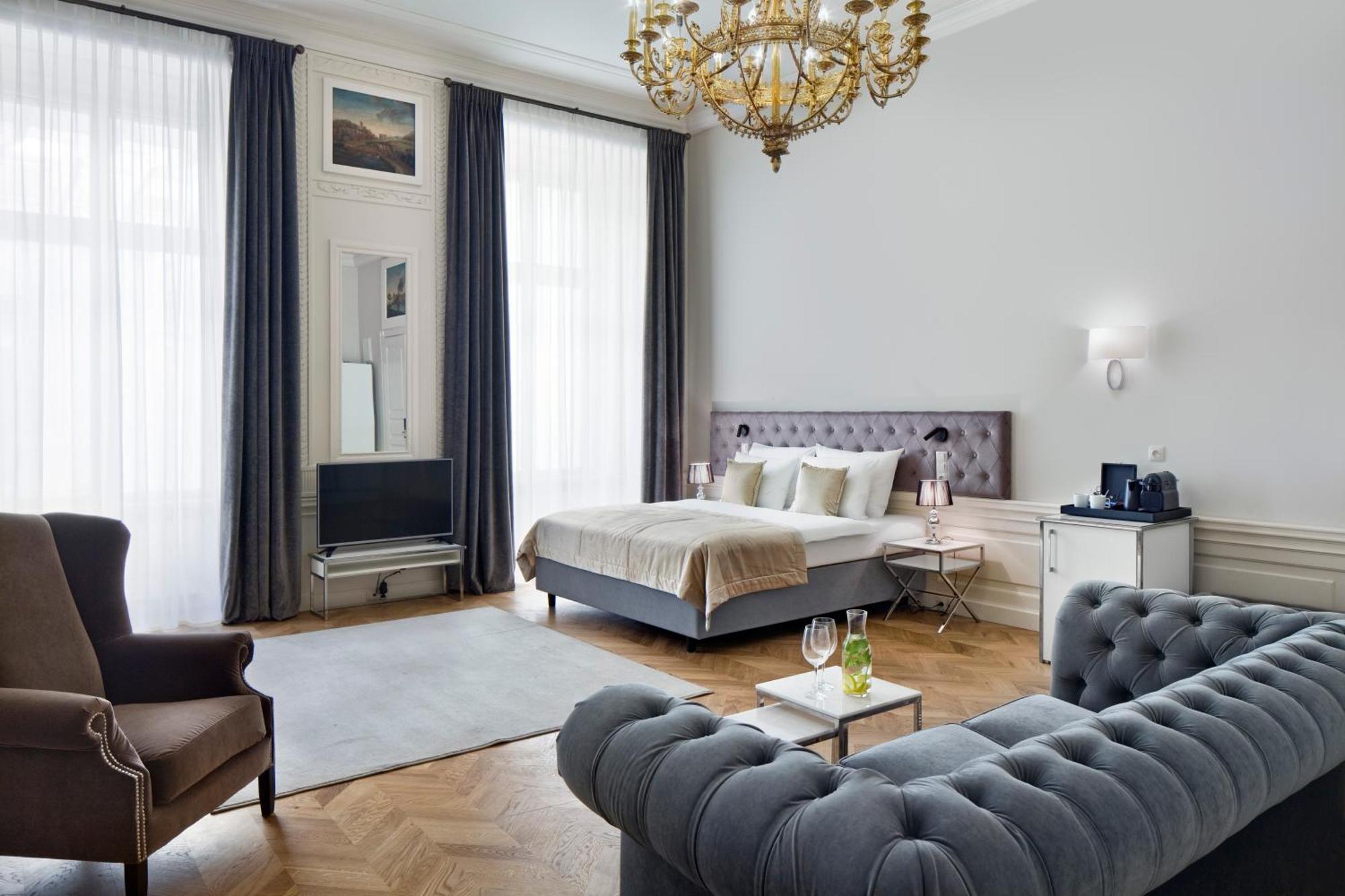 Hotel Wyndham Grand Old Town 5*